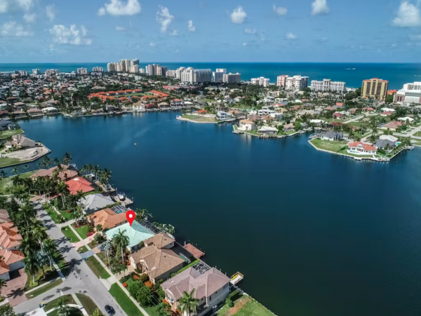 Marco Island Three Bedroom Home Pool & Dock